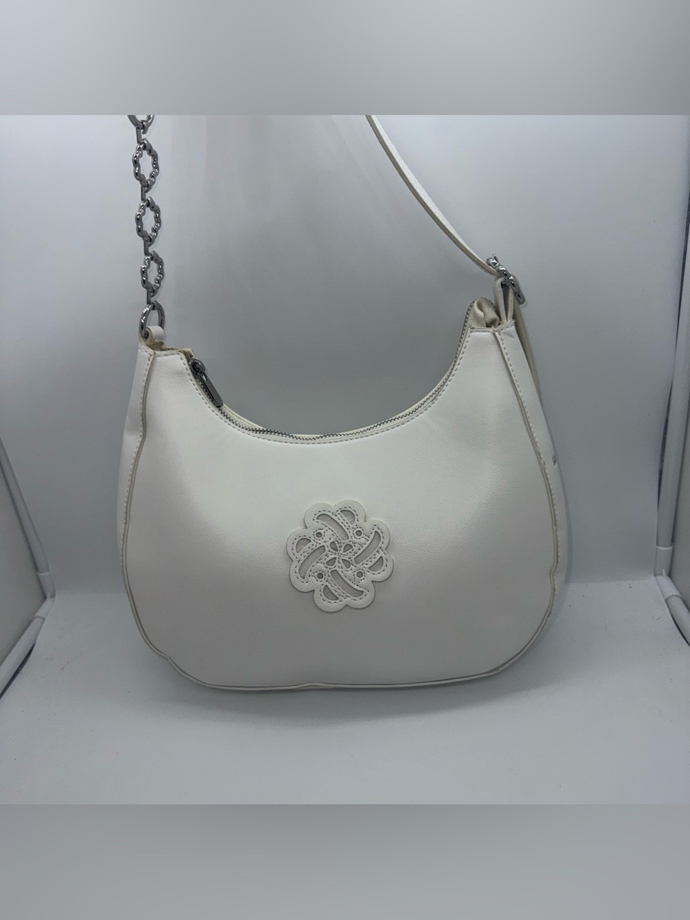 Sam & Libby Elegant White Shoulder Bag with Chain Strap